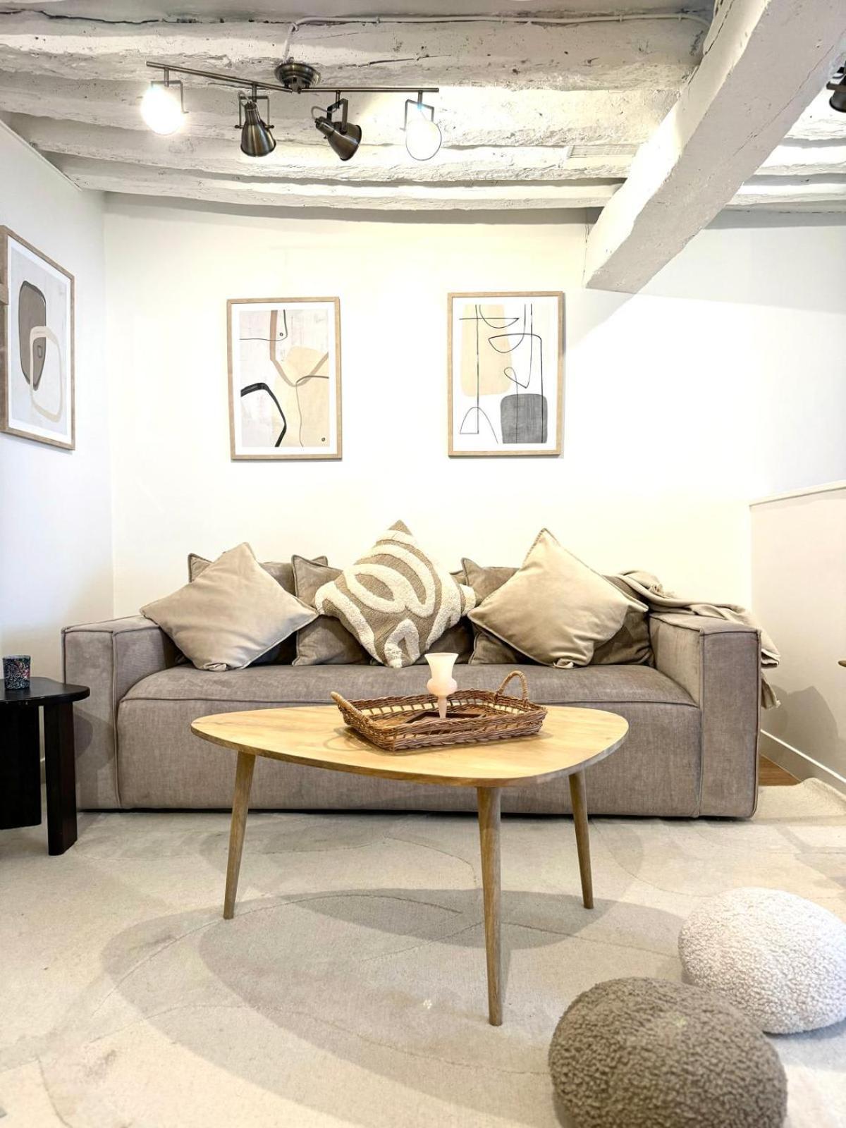 Apartment Saint Germain Des Pres Bon Marche By Studio Prestige Paris Luaran gambar